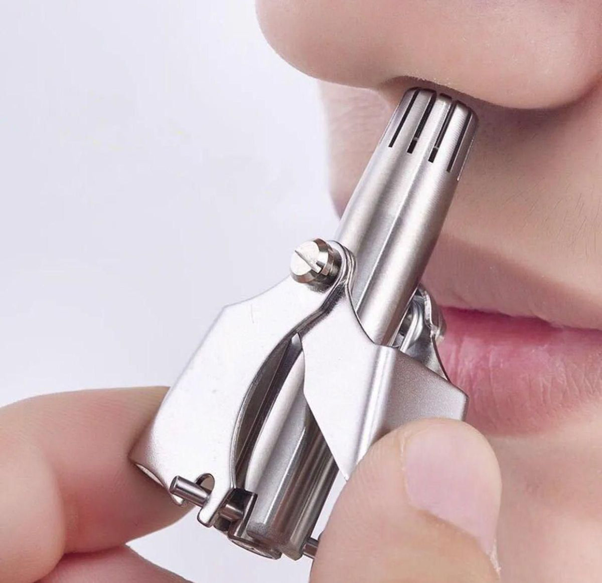 Manual Nose & Ear Hair Trimmer - Stainless Steel Portable Grooming Tool, Waterproof Design with Brush, No Batteries Needed for Men & Women, Professional Hygiene Care, Nose Hair Trimmer