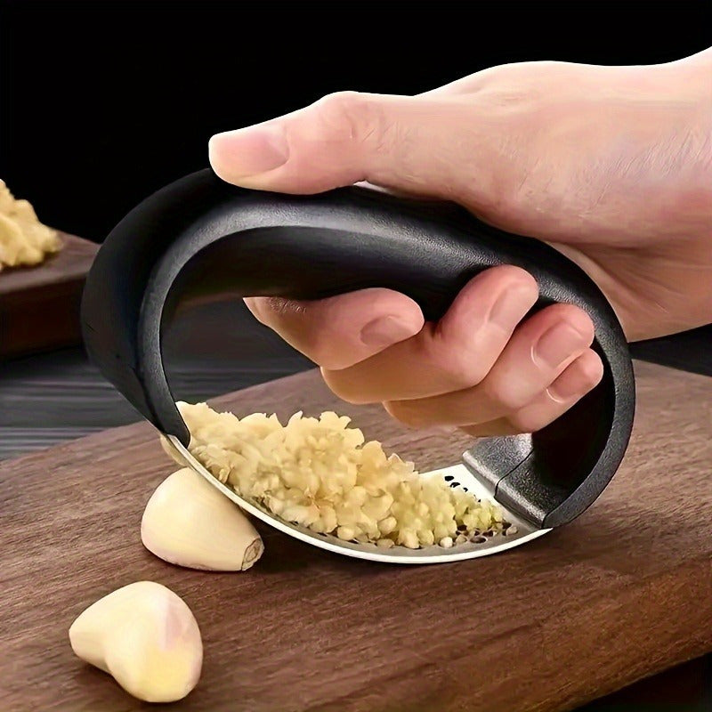 Manual Garlic Press Rocker with Handle Stainless Steel Garlic Crusher Squeezer Slicer Mincer Metal Ginger Garlic Chopper Kitchen Gadget Tool Garlic Cutter Creative Hand Press Garlic Tools Kitchen Gadgets Tool For Garlic Paste