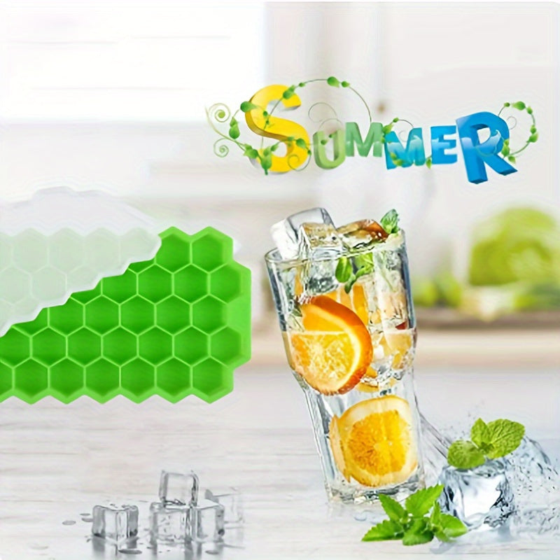 Silicone Ice cube Tray with plastic lid Easy Push Pop Out Square Silicon Ice Cubes Tray Honeycomb Shape Silicone Ice Cube Molds with Lid Flexible Tray for Refrigerator And Freezer