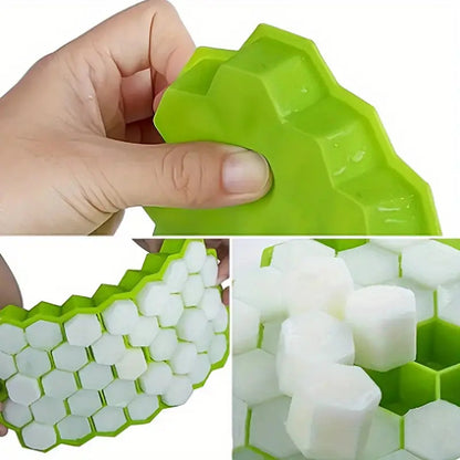 Silicone Ice cube Tray with plastic lid Easy Push Pop Out Square Silicon Ice Cubes Tray Honeycomb Shape Silicone Ice Cube Molds with Lid Flexible Tray for Refrigerator And Freezer