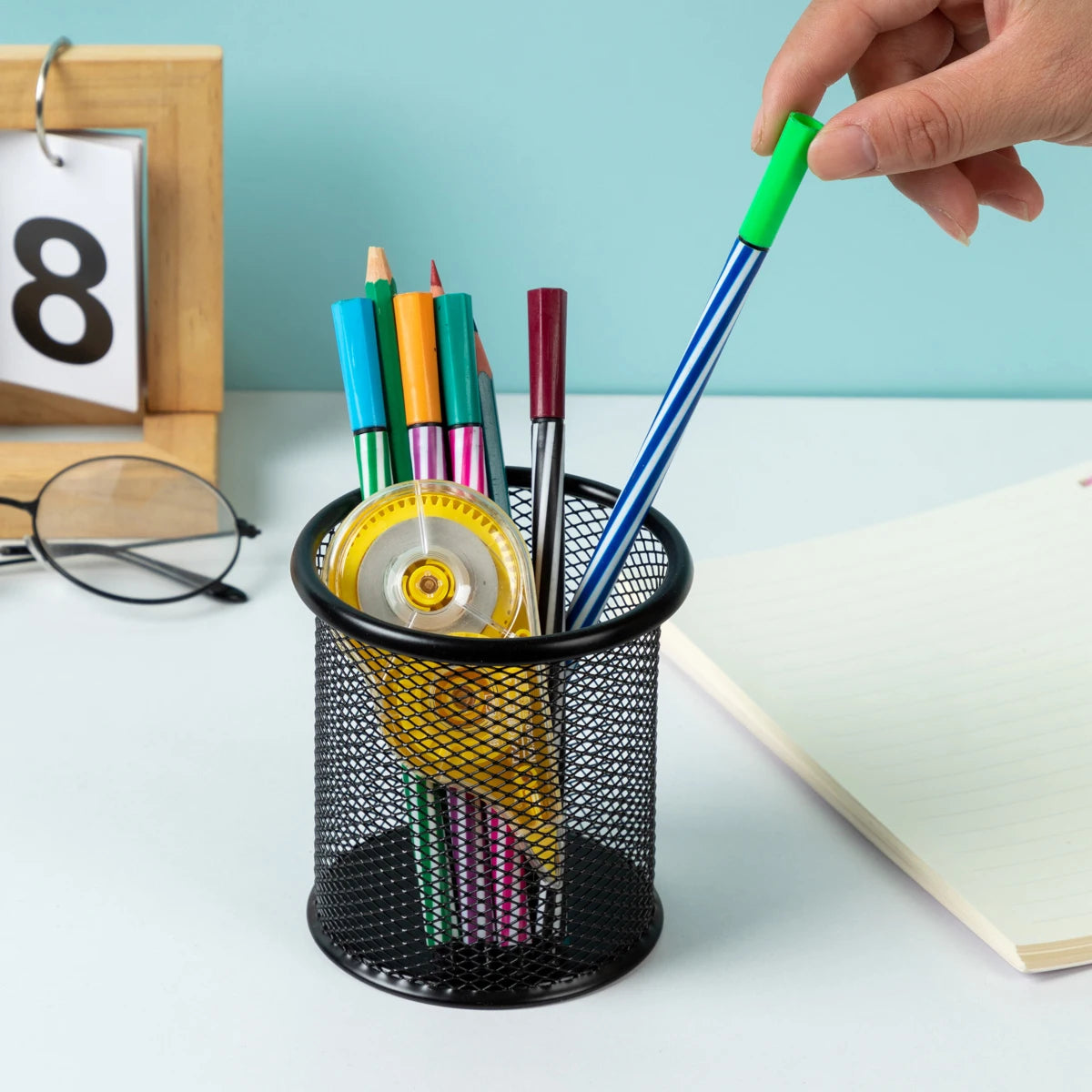 Round Makeup Brush Pen Holder Middle School Student Nice Metal Organizer Office Desk Accessory