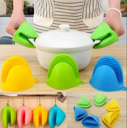 2 pcs Silicon pot holder - silicon oven mitts , heat resistant gloves , kitchen accessories anti slip baking mitts , silicon hot pot holders , best Kitchen tool