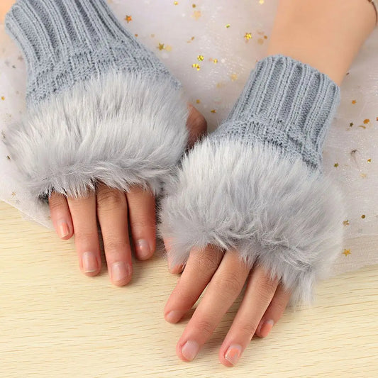 Korean wool hand gloves - hath ko sardi se bachata hai or kaam bhi nhi rukta