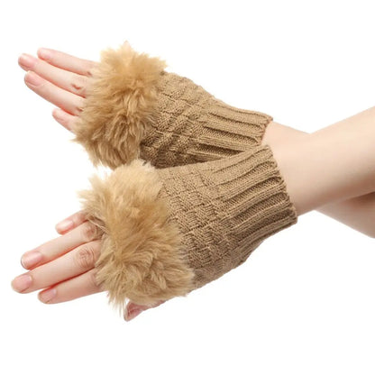 Korean wool hand gloves - hath ko sardi se bachata hai or kaam bhi nhi rukta