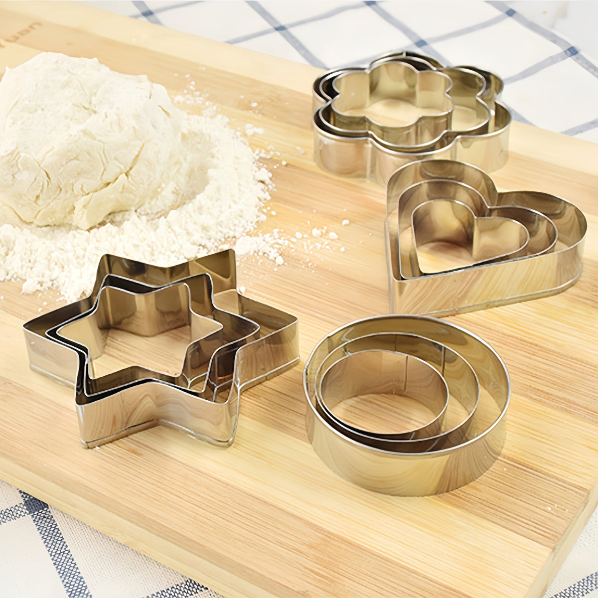 12pcs Stainless Steel Biscuit Mold Flower Shaped Circular Heart-shaped Star Shaped Biscuit Set for Kitchen Baking Tools Of Cakes, Vegetables, Sandwiches, Fruits, Candies, Biscuits, Birthday Parties, Holiday Celebrations, Baking Supplies