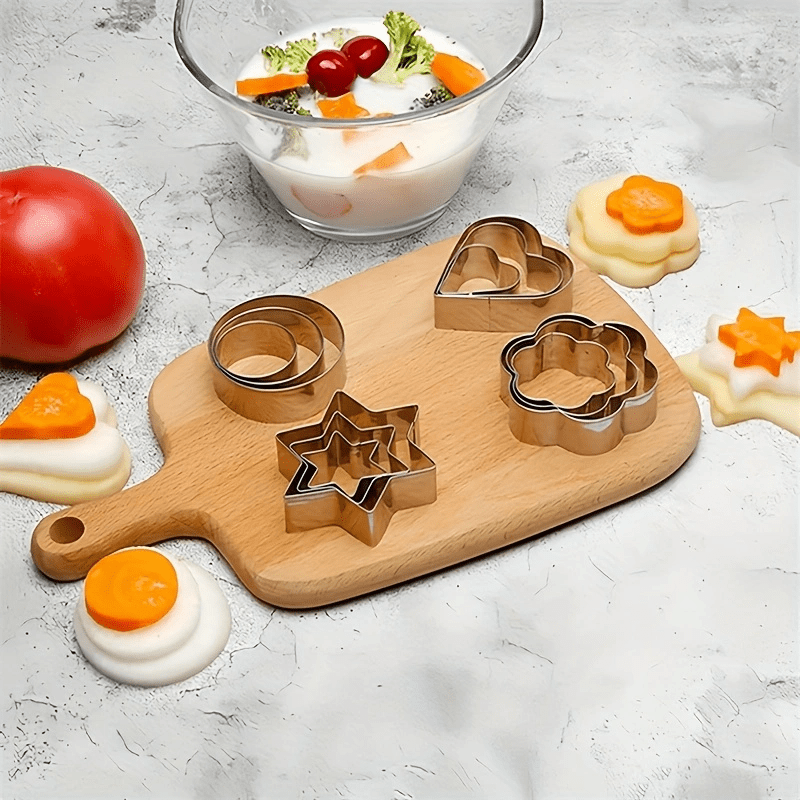 12pcs Stainless Steel Biscuit Mold Flower Shaped Circular Heart-shaped Star Shaped Biscuit Set for Kitchen Baking Tools Of Cakes, Vegetables, Sandwiches, Fruits, Candies, Biscuits, Birthday Parties, Holiday Celebrations, Baking Supplies