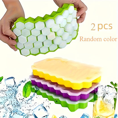 Silicone Ice cube Tray with plastic lid Easy Push Pop Out Square Silicon Ice Cubes Tray Honeycomb Shape Silicone Ice Cube Molds with Lid Flexible Tray for Refrigerator And Freezer