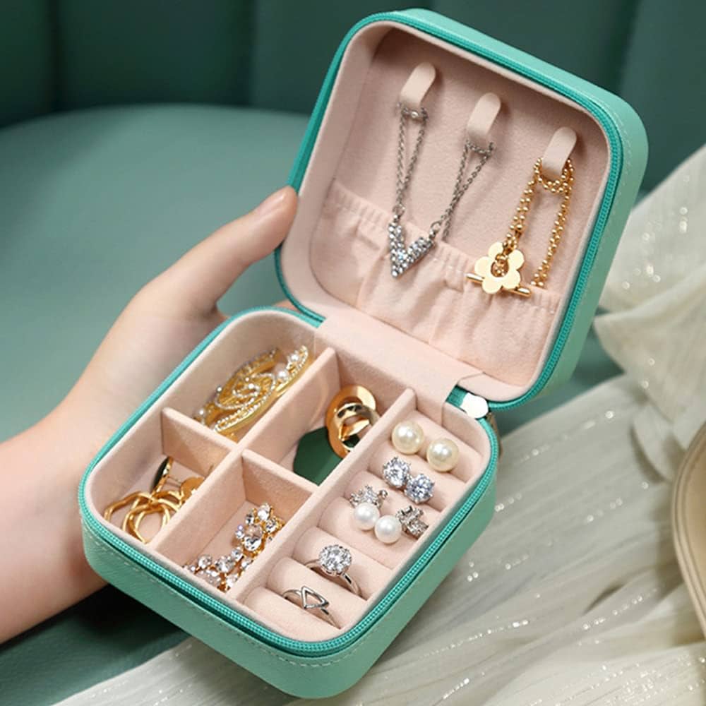 Mini leather jewellery box